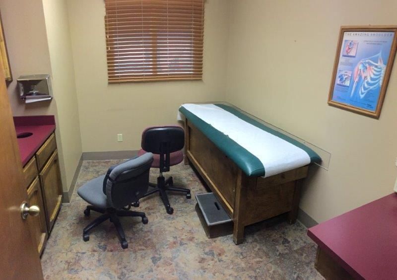 Redding Orthopedic Center: 2160 Court St, Redding, CA 96001